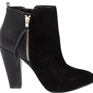 Steve Madden Jannyce Stacked Heel Booties